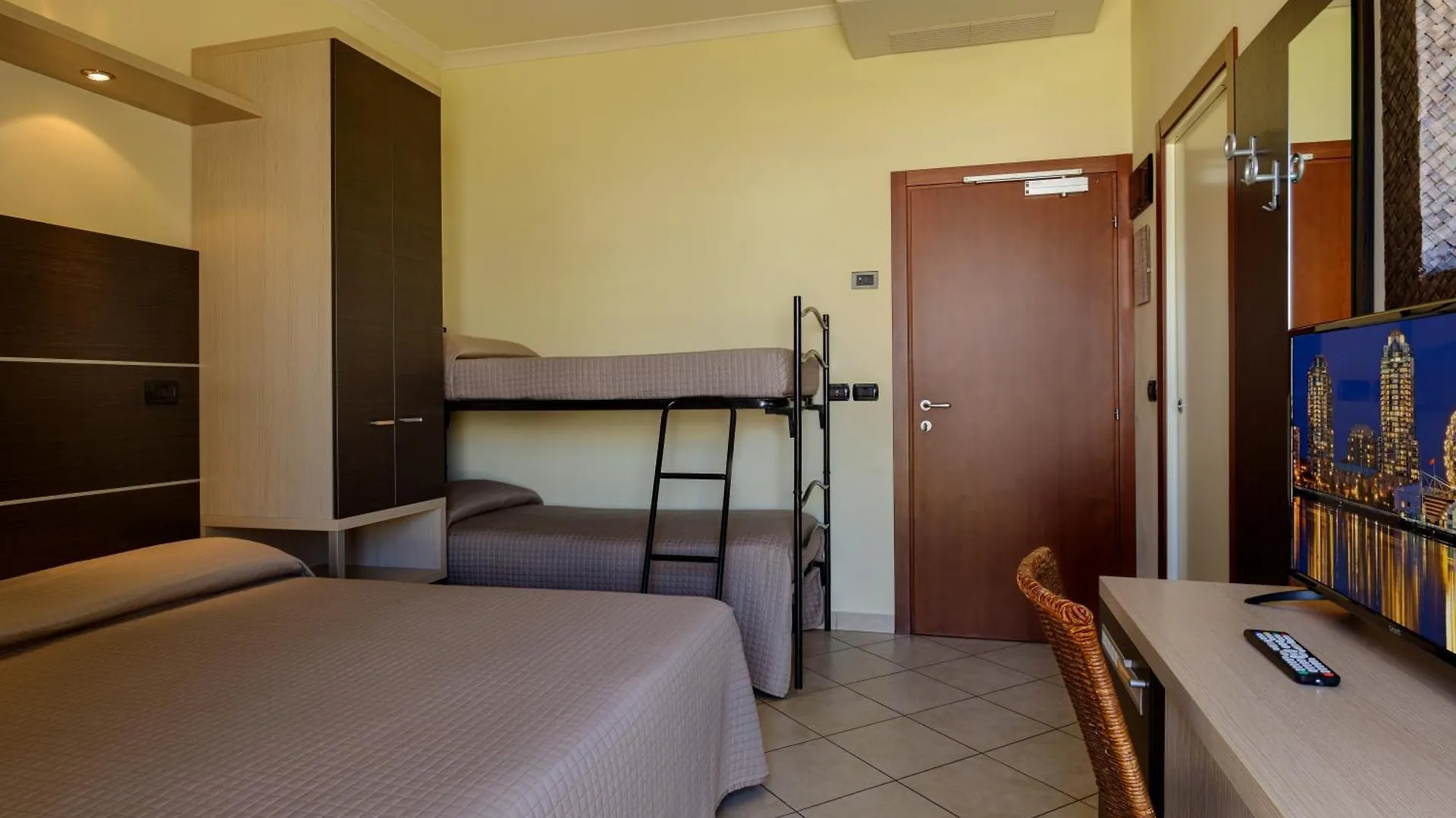 Hotel Bridge Bellaria-Igea Marina