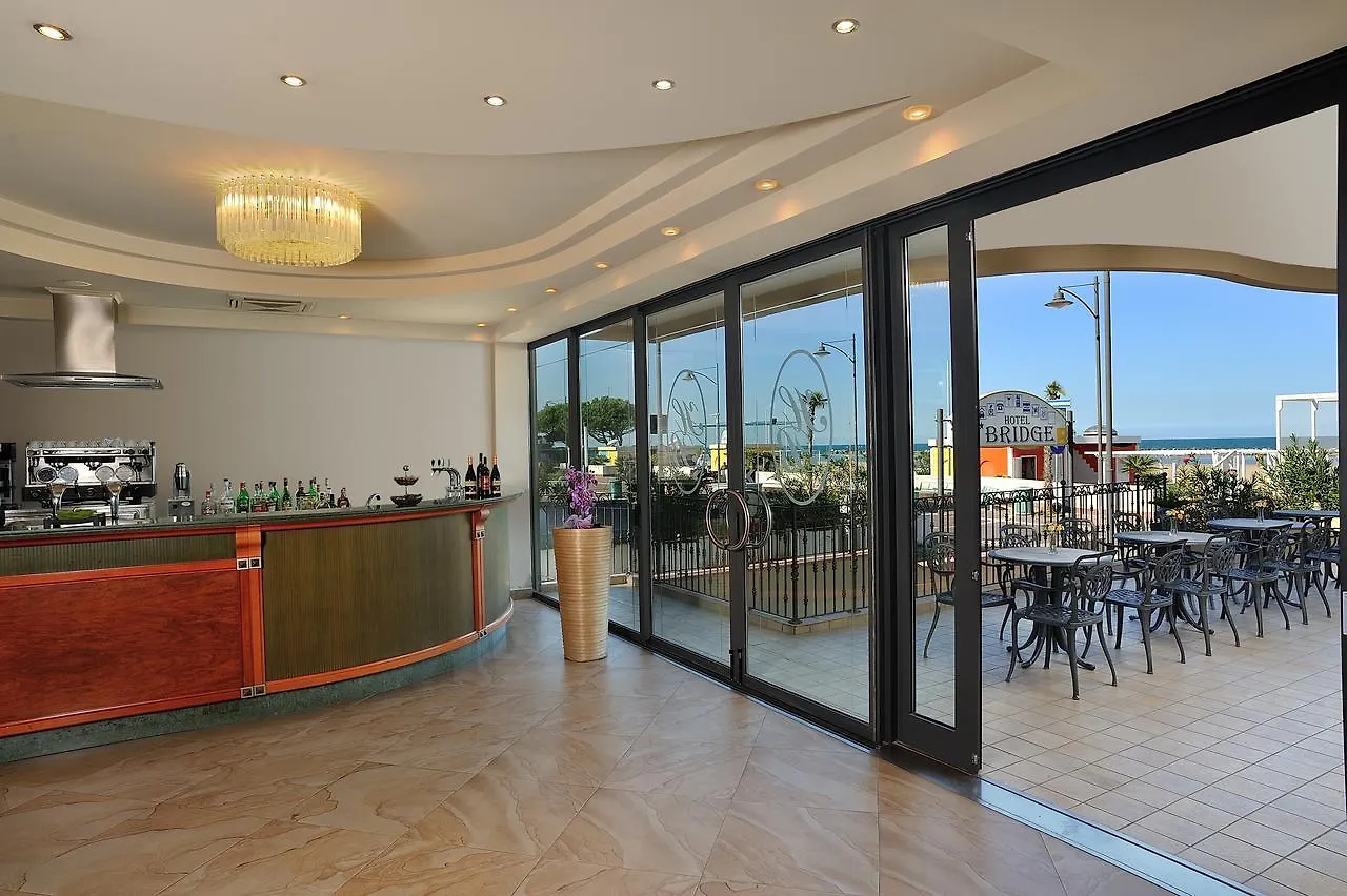 Hotel Bridge Bellaria-Igea Marina Italië